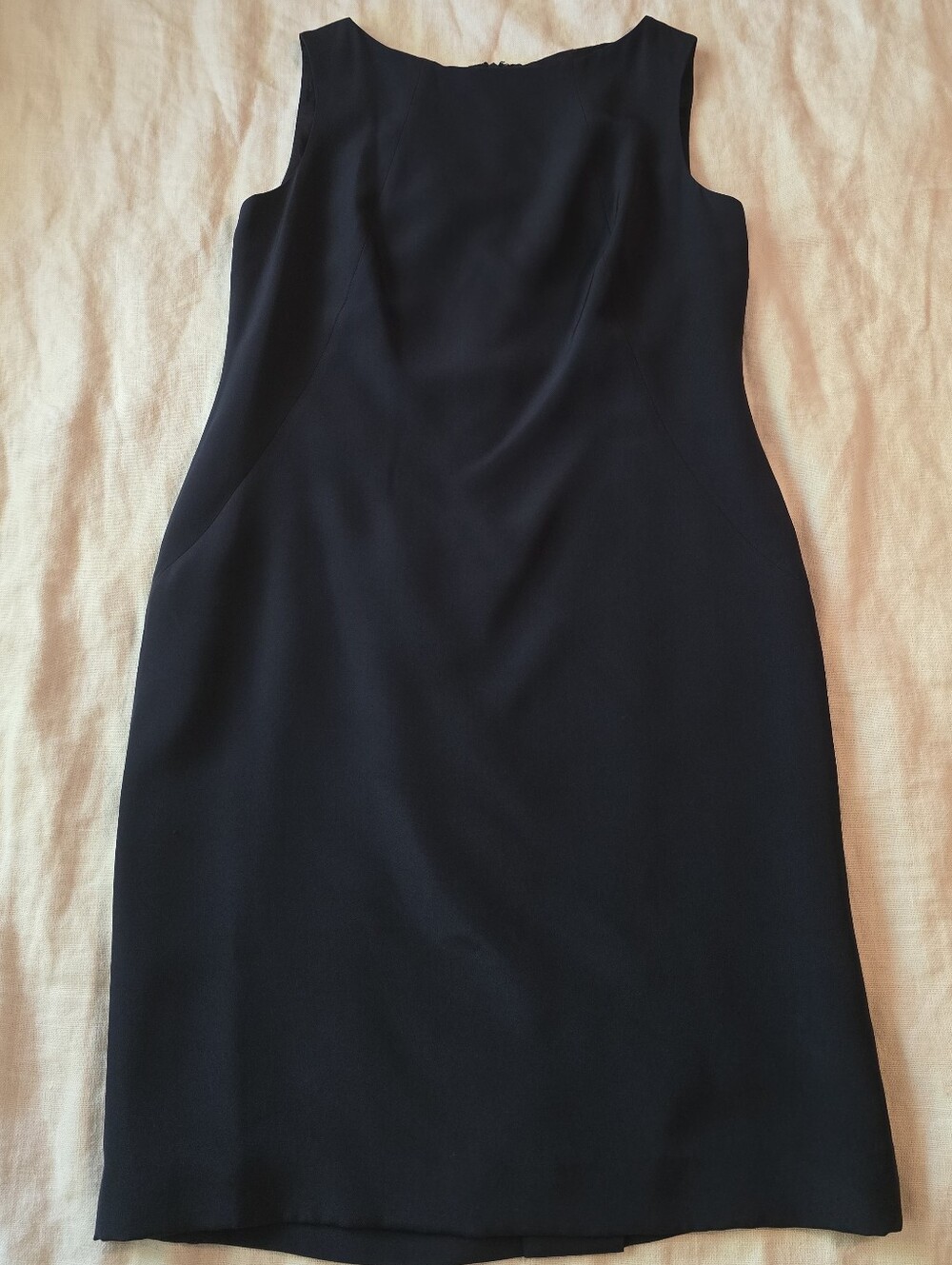 Silk Classic Sleeveless Sheath Dress in Navy, Dana Bachman